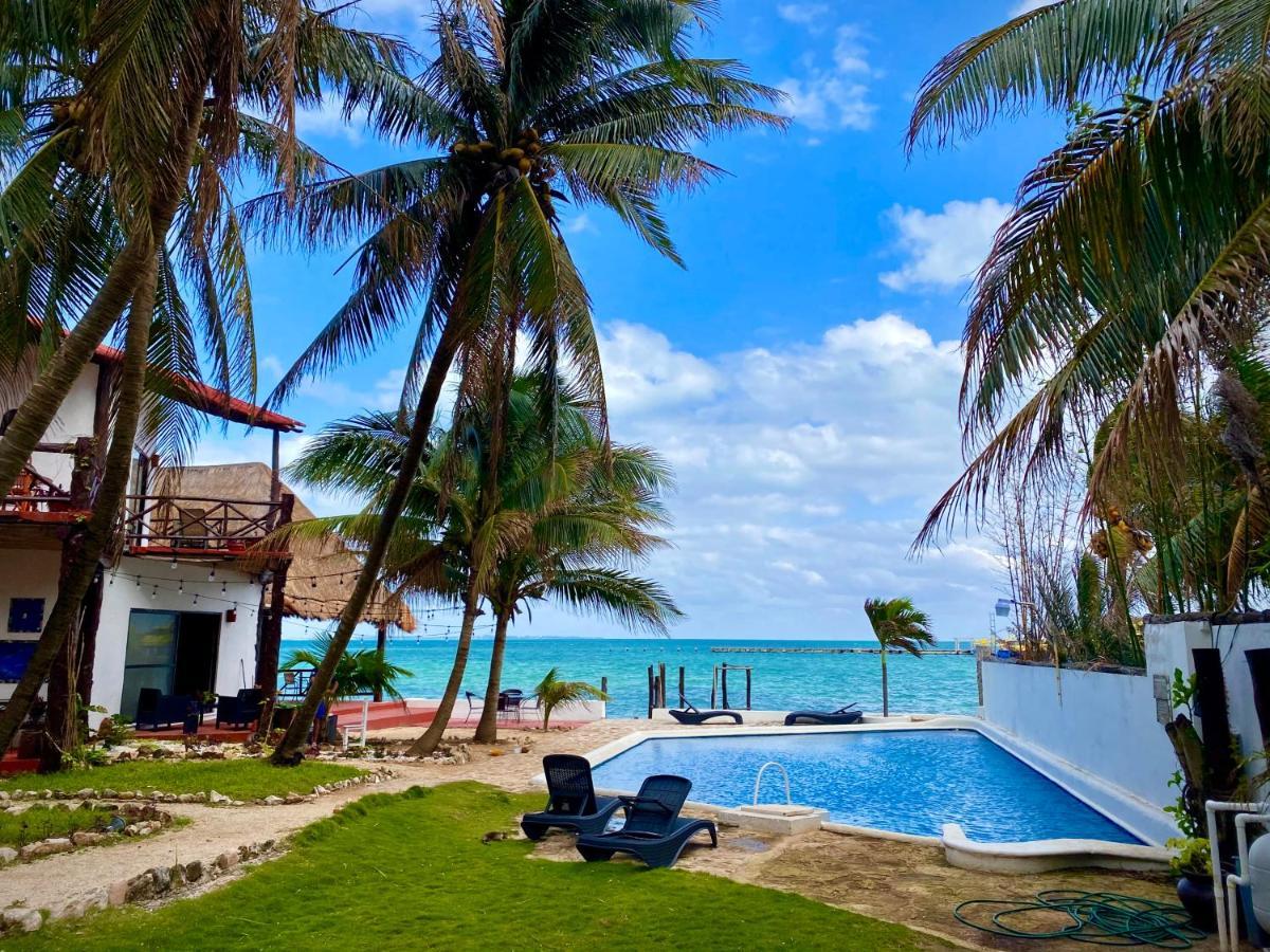 Casa Caribe Cancún Exterior foto Beachfront villa in Akumal