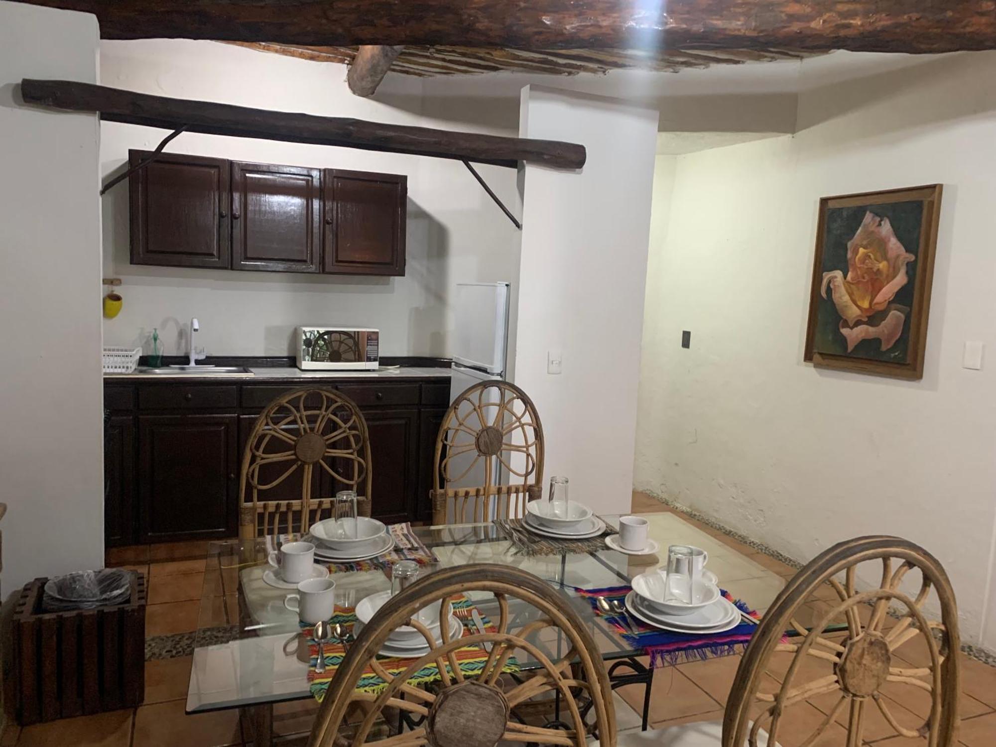 Casa Caribe Cancún Exterior foto Kitchen and dining area