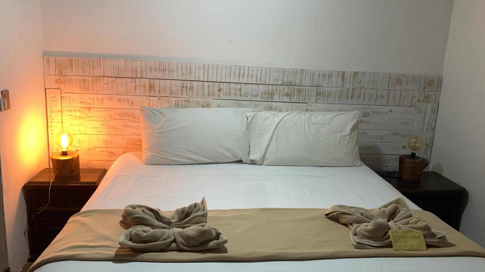 Casa Caribe Cancún Exterior foto A futon bed
