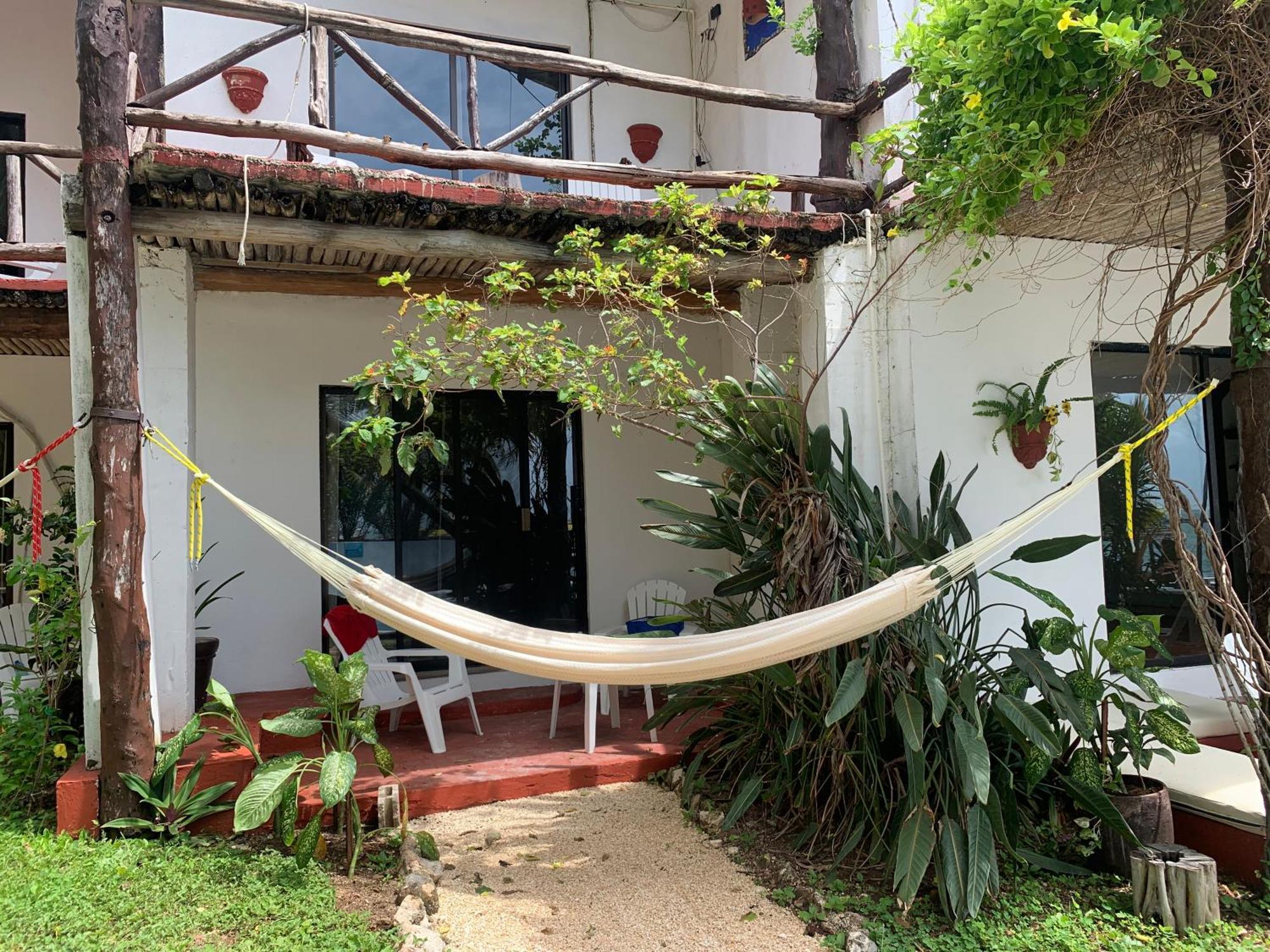 Casa Caribe Cancún Exterior foto Hammock in Tulum, Mexico
